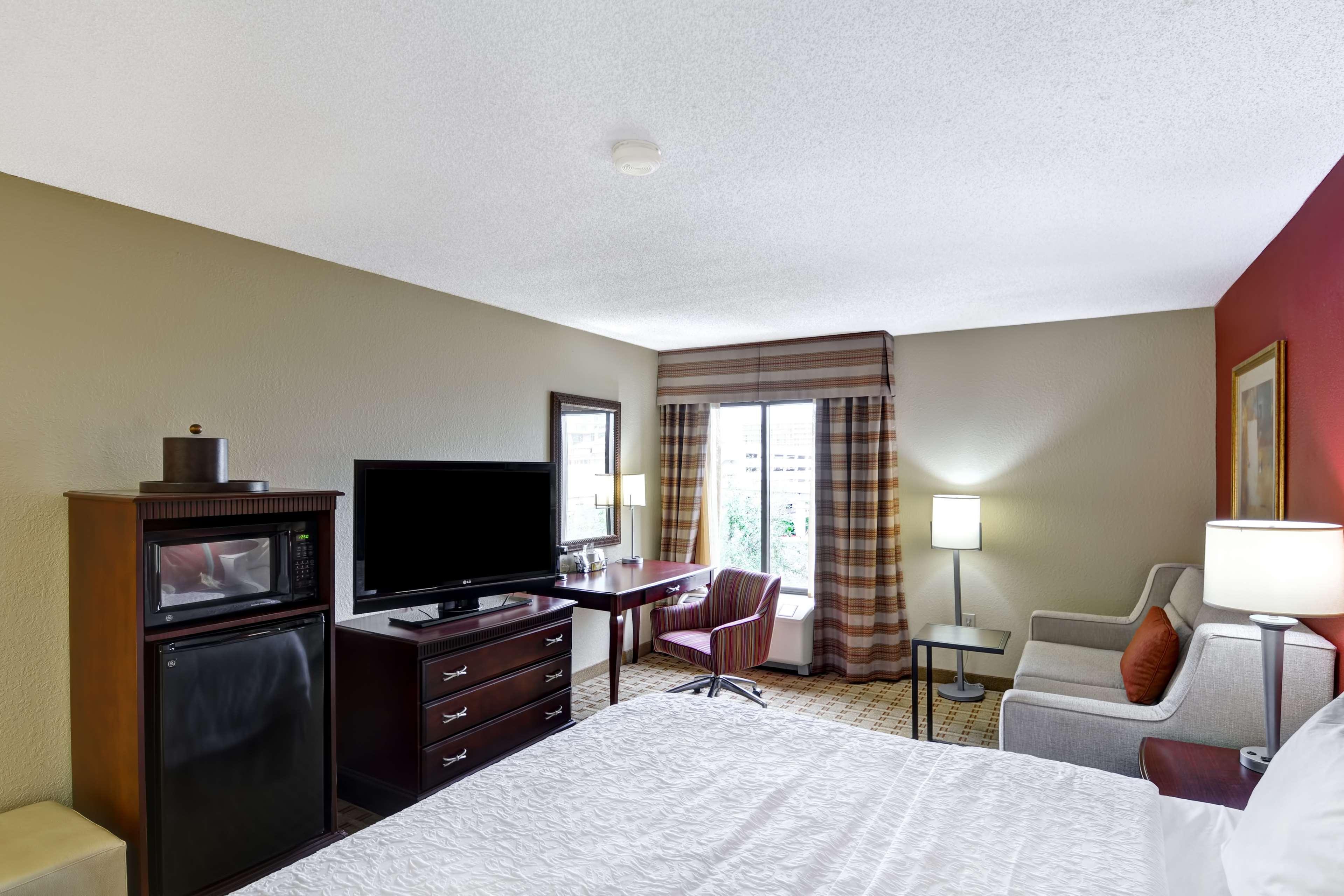 Hampton Inn Jacksonville - I-95 Central Экстерьер фото