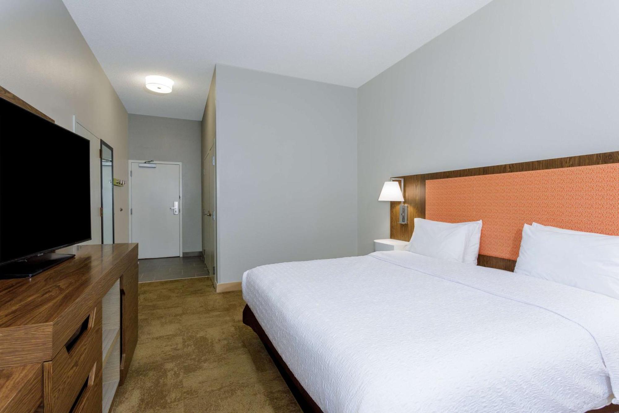 Hampton Inn Jacksonville - I-95 Central Экстерьер фото